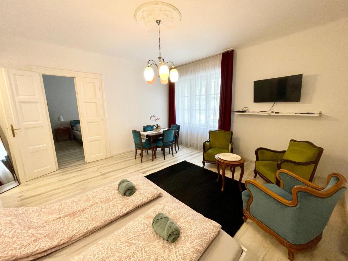 Mehdi Residence 1 Будапеща Екстериор снимка